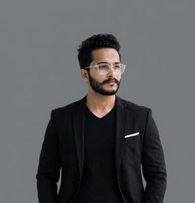 Raja Jahangir, especialista en SEO y crecimiento